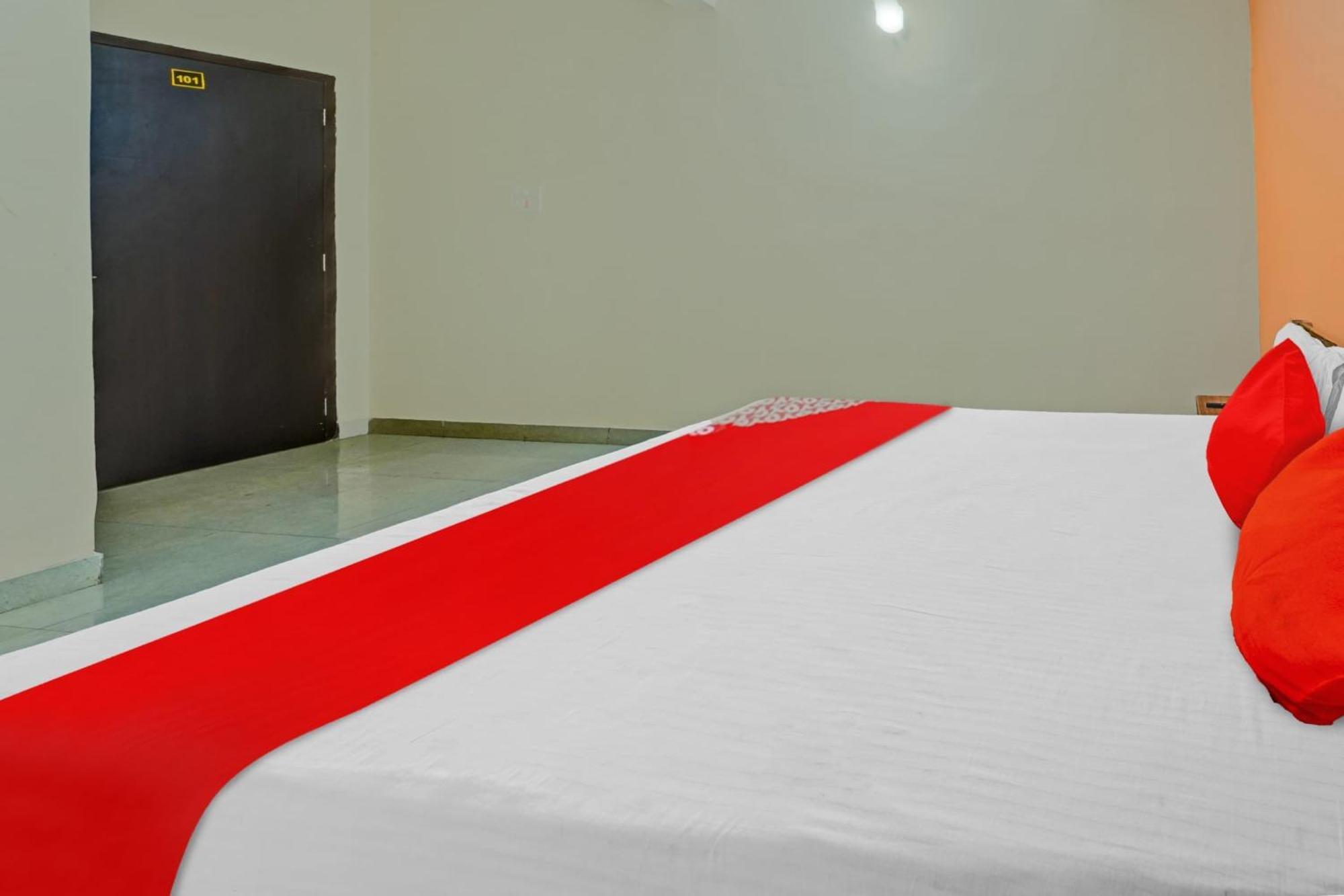 Hotel O Grand Paradise Inn & Banquet Hall Patna  Kültér fotó